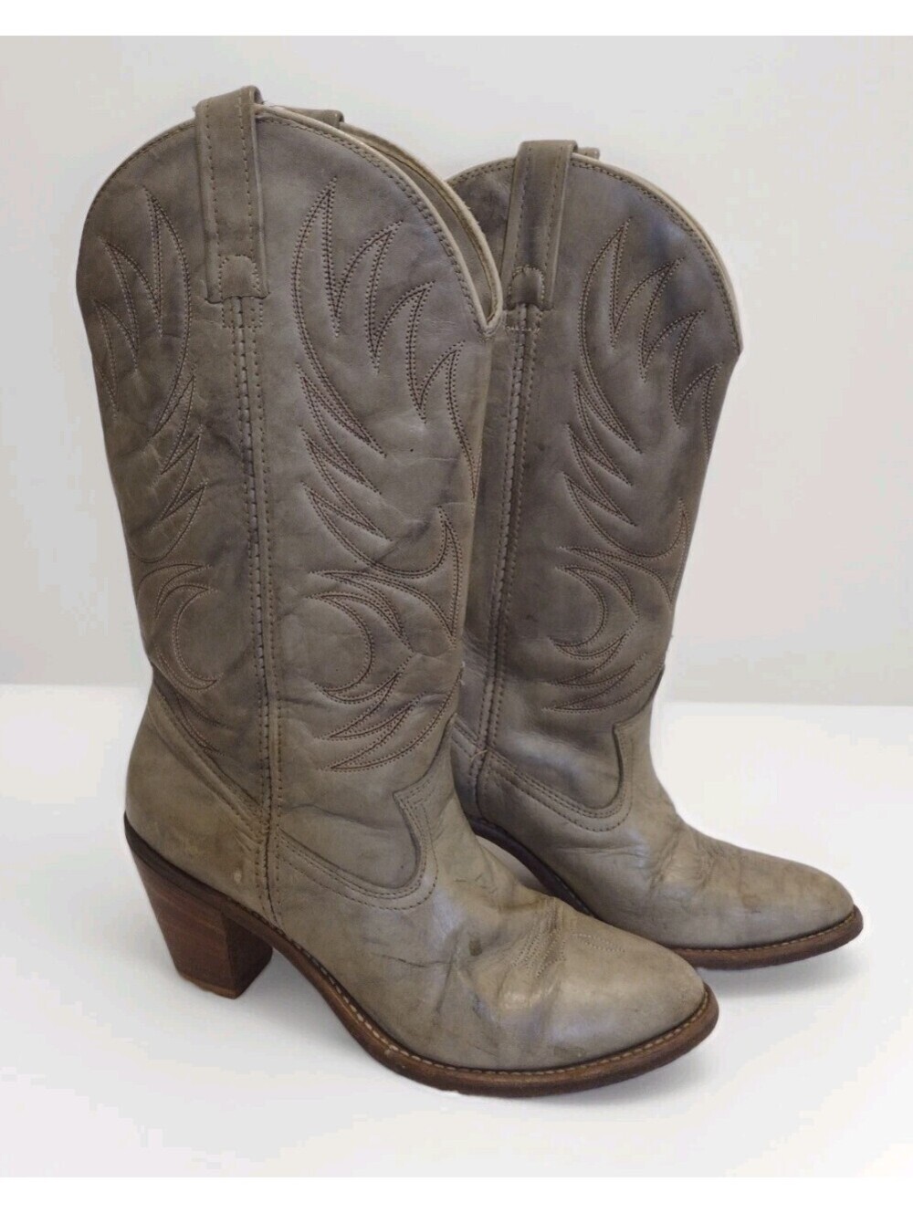 Vintage Western Cowboy Boots Womens 8.5 N Acme USA Mushroom Leather Boho Rodeo